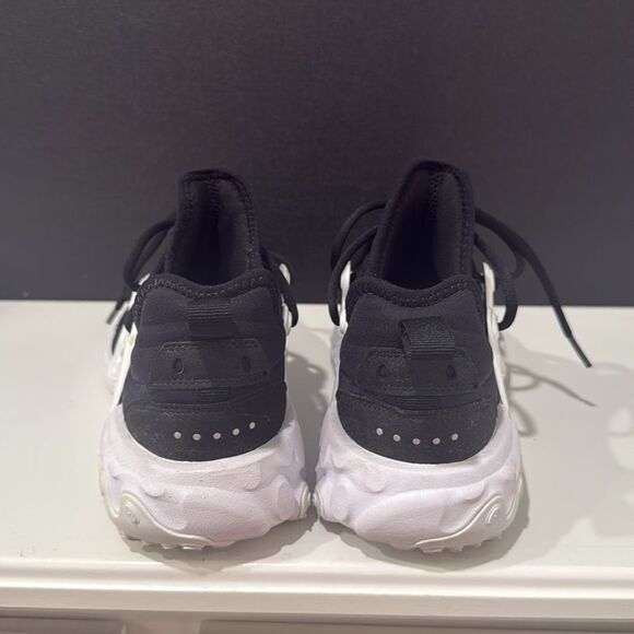 Kids Nike React Presto Sneakers - Picture 3 of 5